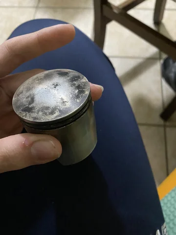 I change the first piston