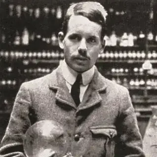 Nacimiento de Henry Moseley