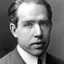 Nacimiento de Neils Bohr
