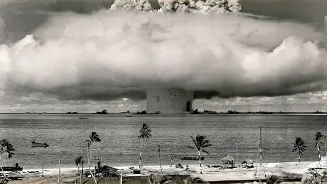 EEUU ensaya la bomba de fusión nuclear o bomba H.