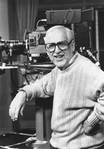 🍼 Nace David Lloyd Wolper en Beverly Hills, EEUU