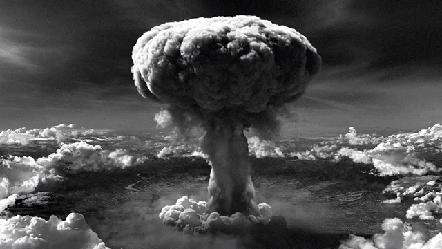 La Bombe Atomique et la Fin de la Guerre