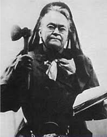 Carrie Nation Demolishes 25 Saloons (5)