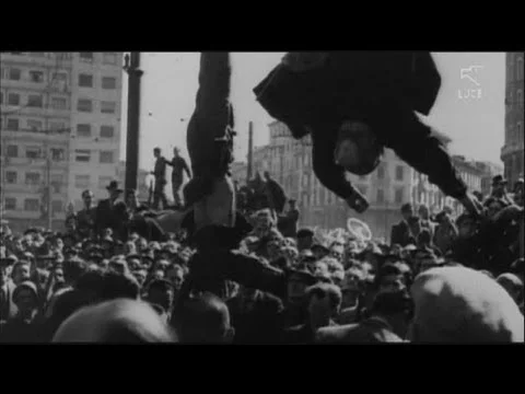 Italia: Fin definitivo del Fascismo