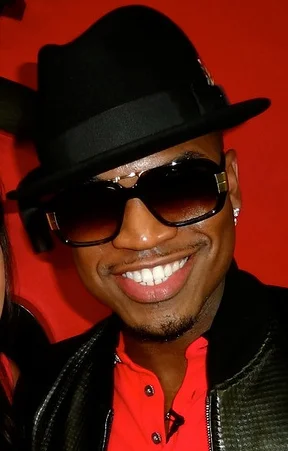 🍼 Nace Shaffer Chimere Smith "Ne-Yo" en Camdem, EEUU