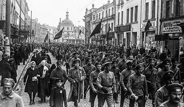 Revolución espontánea en Petrogrado