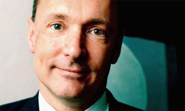 Tim Berners-Lee writes program called " Enquire Within"