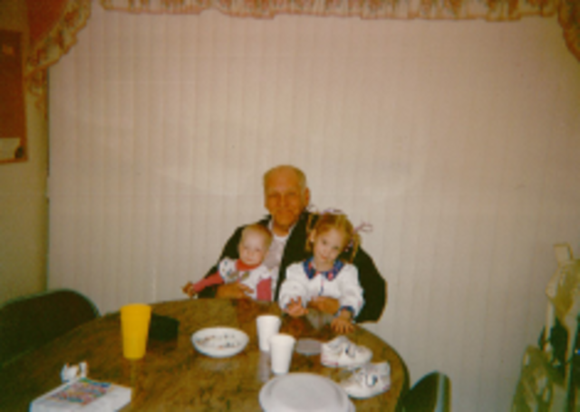 I bite my sister forhead