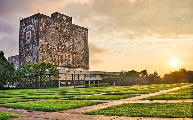 Autonomía otorgada a la Universidad Nacional de México (actualmente UNAM)