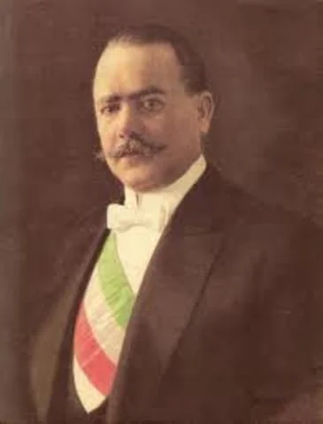 1920 ÁLVARO OBREGÓN - Militar y político.