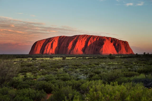 Uluru Returned to Traditional Owners