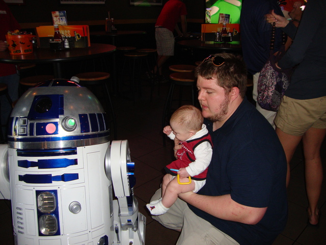 I met R2-D2!