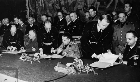 Germany, Italy, and Japan sign the Tripartite Pact