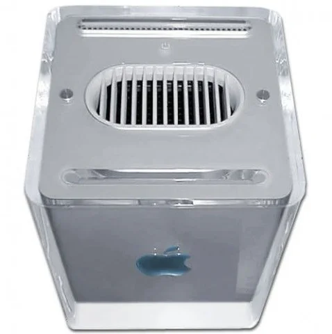 Power Mac 4G Cube.