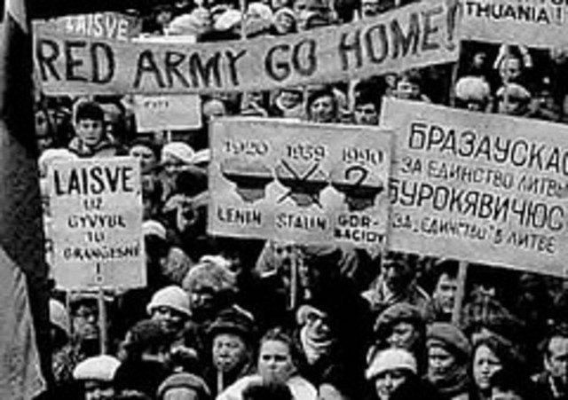 Soviets take Lithuania, Latvia and Estonia.