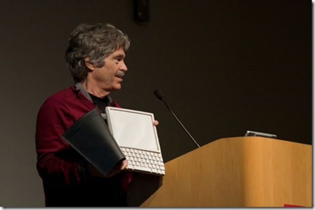 Alan Kay - Xerox PARC: Dynabook.