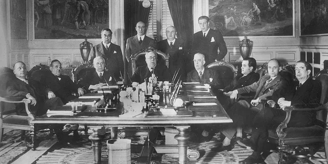 Crisis del bienio radical-cedista