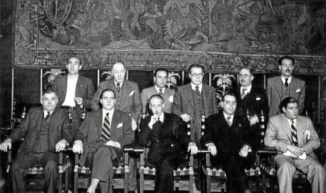 Otorgación 3 carteras ministeriales a la CEDA