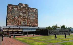 Universidad Nacional