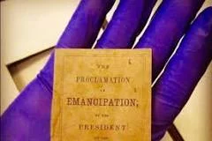 Congress passes the 13th Amendment