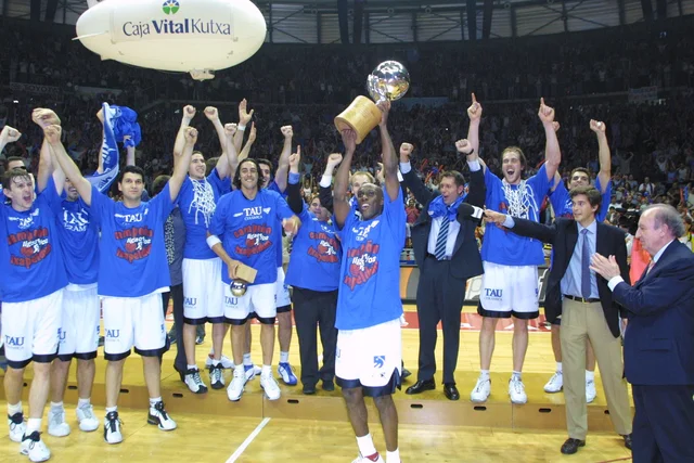 Campeones de la primera Liga ACB 2001-2002