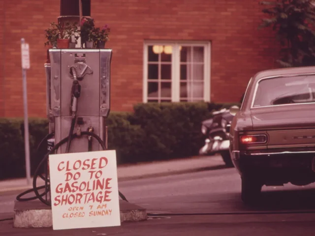 1970: LA CRISIS DEL PETRÓLEO Y SUS REPERCUSIONES: