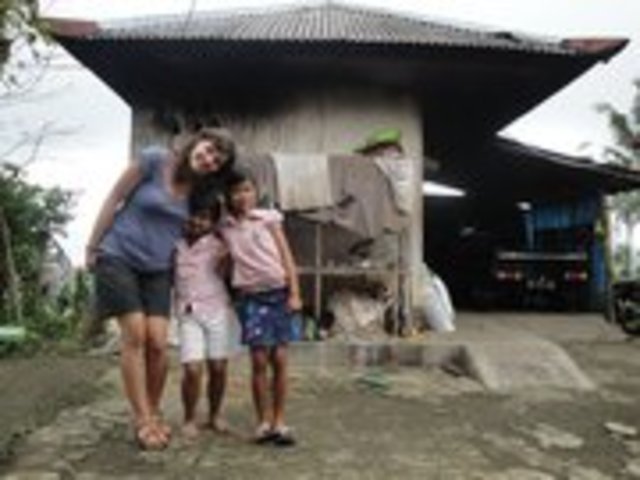 Rencontre avec les enfants du village Penglumbara