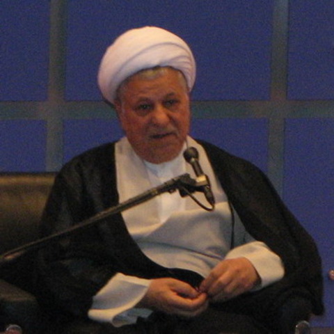 Ali Akbar Hachemi Rafsandjani élu président