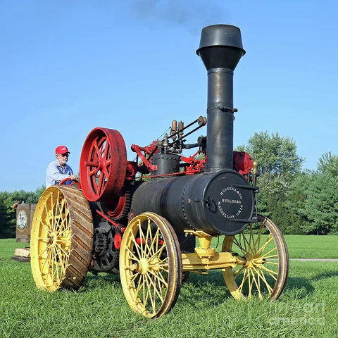 Steam tractor