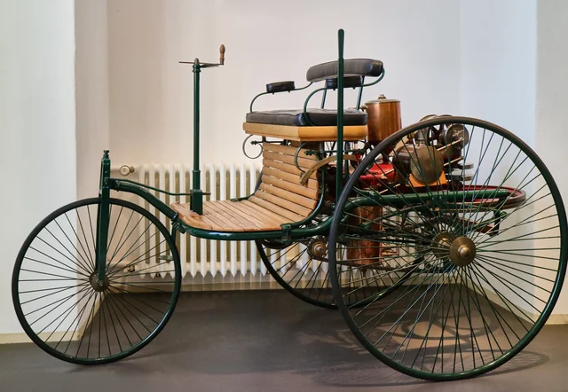 Internal combustion enginer and the petrol powered car.