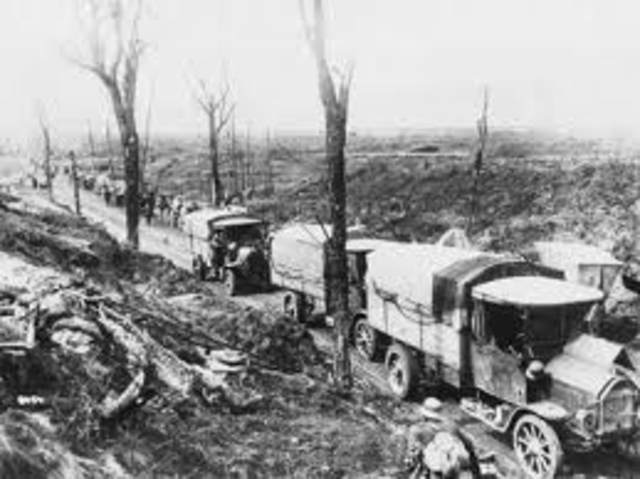 The Allies began their final offensive on the Western Front.