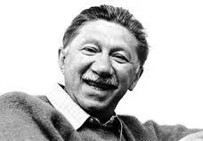 Abraham Maslow publica "Una teoría sobre la motivación humana".