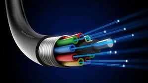 PRIMER ENLACE TRANSOCEÁNICO CON FIBRA OPTICA