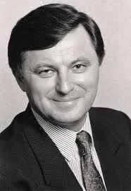 Miklós Németh(Hungría)