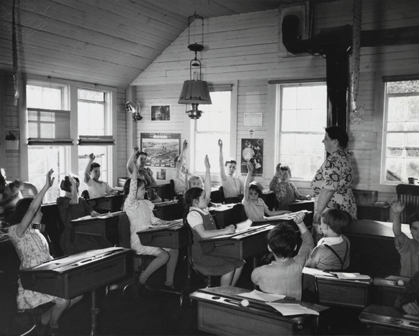 Missouri Schools Desegregate