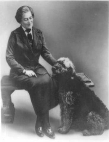 Juliette Dies in her Home