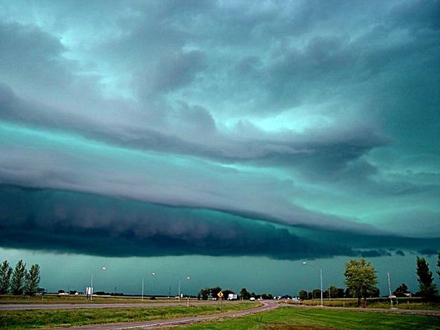 Inland Effects on Katrina - 1-3 p.m.