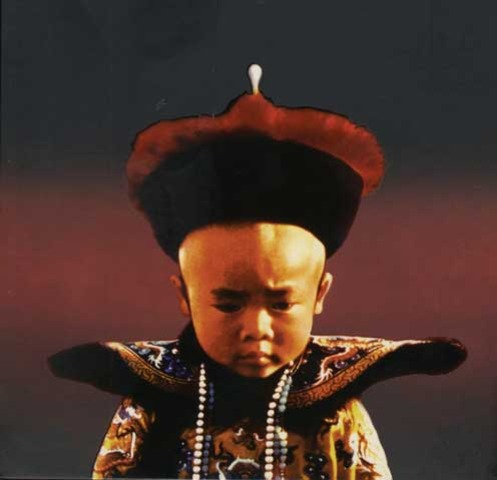 Chinese Nationalists oust the last Qing emperor, Puyi