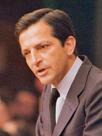ADOLFO SUÁREZ