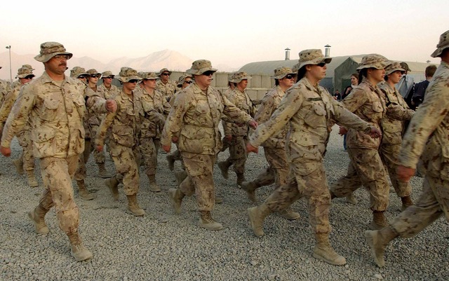 Canadian troops deployed to Kabul