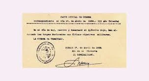 Franco proclama la seva victòria.