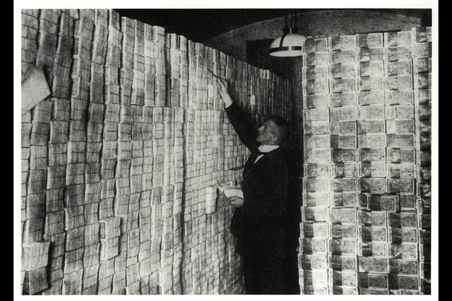 Hyperinflation Crisis of 1923