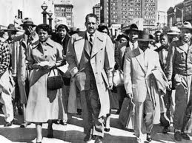 On November 13, the Supreme Court rules that bus segregation is illegal, ensuring victory for the boycott.