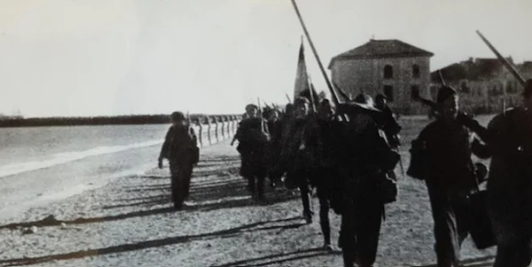 Els franquistes arriben al Mediterrani a Vinaròs i parteixen en dos el territori republicà