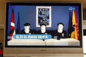 ETA ANUNCIA EL CESE DE LA VIOLENCIA