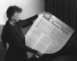 DECLARACIÓN UNIVERSAL DE LOS DERECHOS HUMANOS