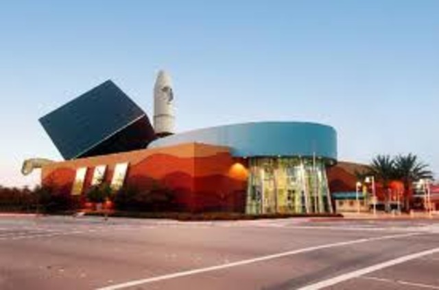 THE HISTORY OF SANTA ANNA, CALIFORNIA 11 NOV 1952