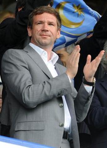 Antonov resigns as CSI enter administration