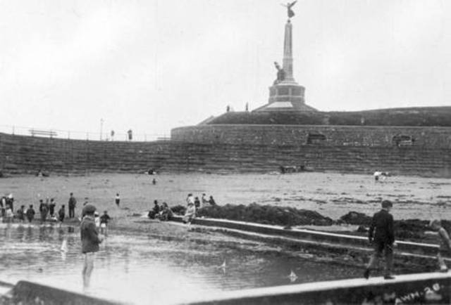 The sea pool on South beach.