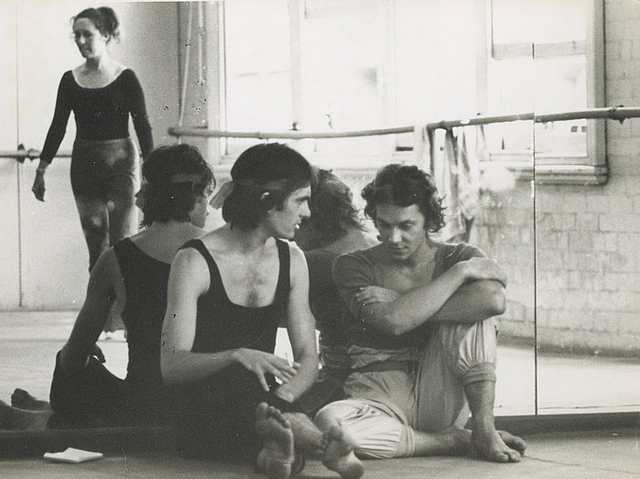 Ballet Australia Formed